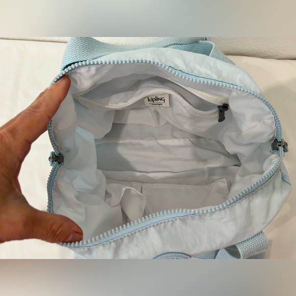 Kipling Crossbody Angie bag light blue - Picture 4 of 8